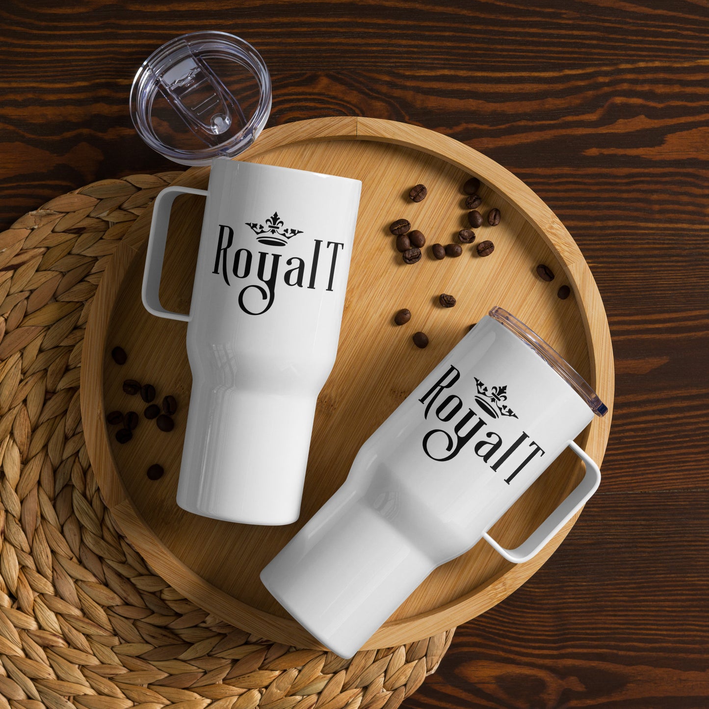 RoyalT Travel mug with a handle